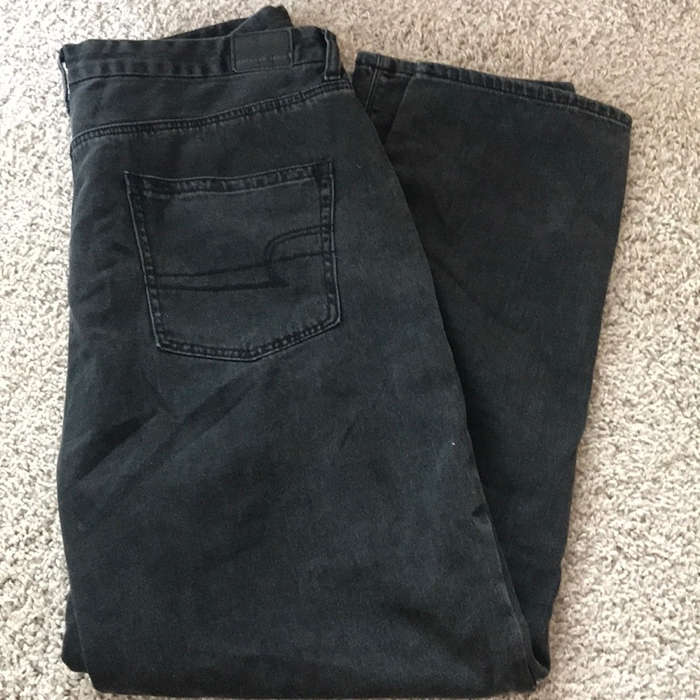 American Eagle Curvy Mom Jeans